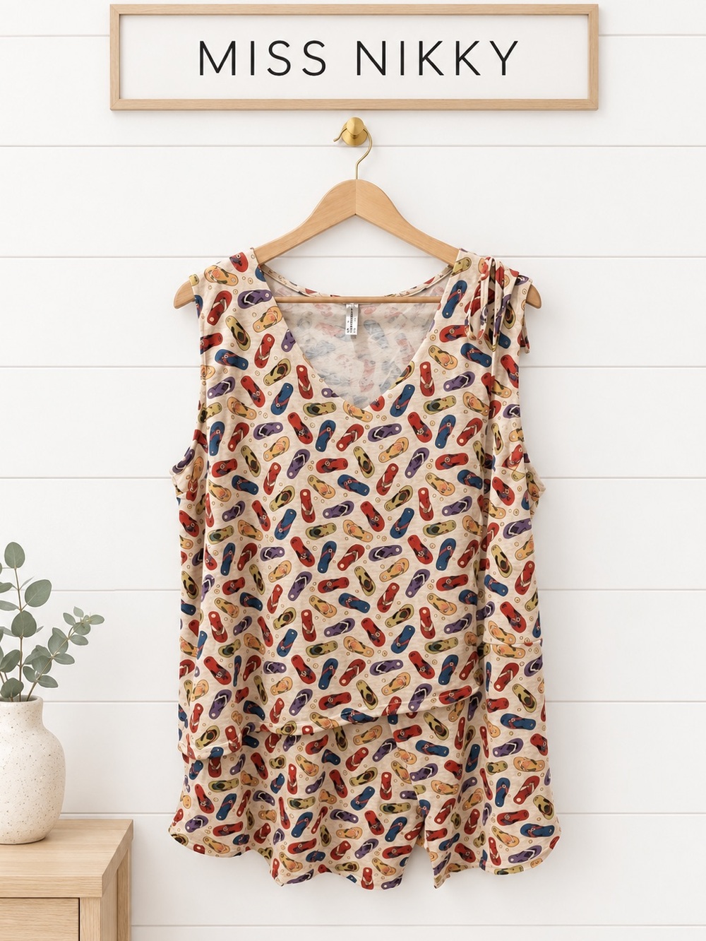 MISS NIKKY Multicolor Flip-Flop Print Tunic XXL
